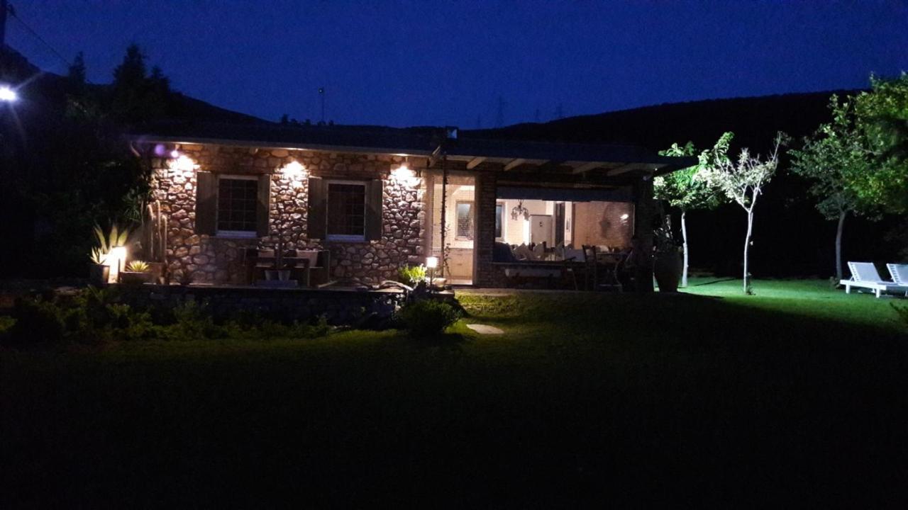 Klovino Beach House Douvia 외부 사진