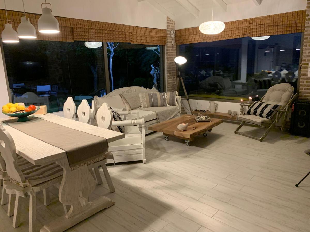 Klovino Beach House Douvia 외부 사진